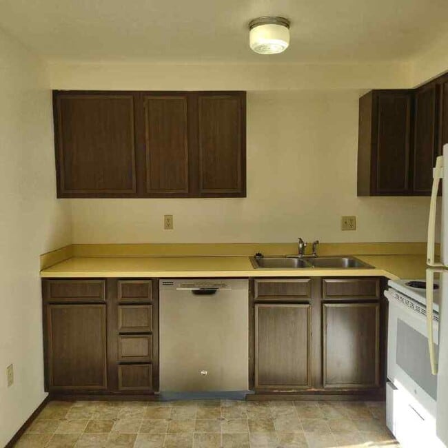 Foto del edificio - 303 NW Tumlin Ave