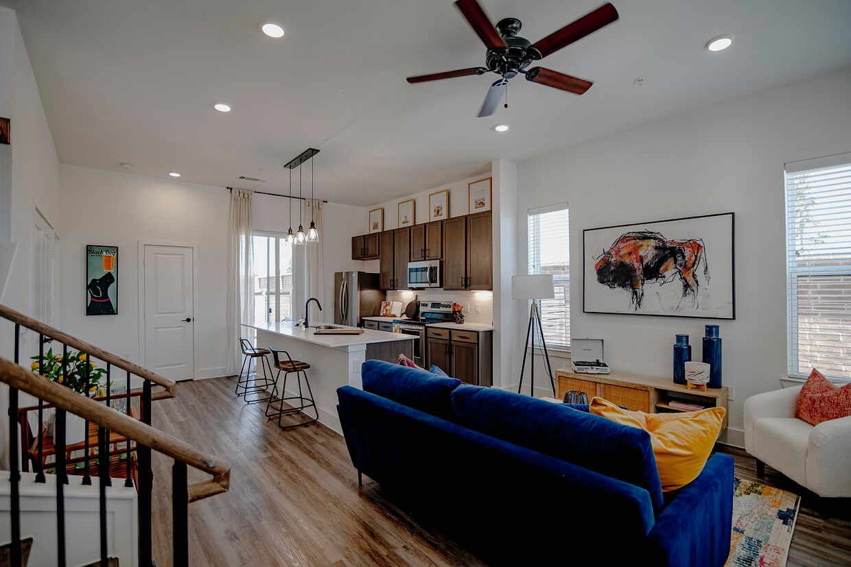 Living Roon - parcHAUS at Celina Parkway