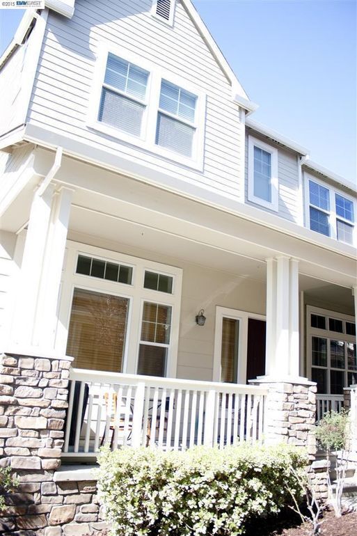 Building Photo - 367 Destino Cir