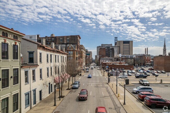 A street view of Elm Street merchants and residential homes in City Center, Cincinnati.
