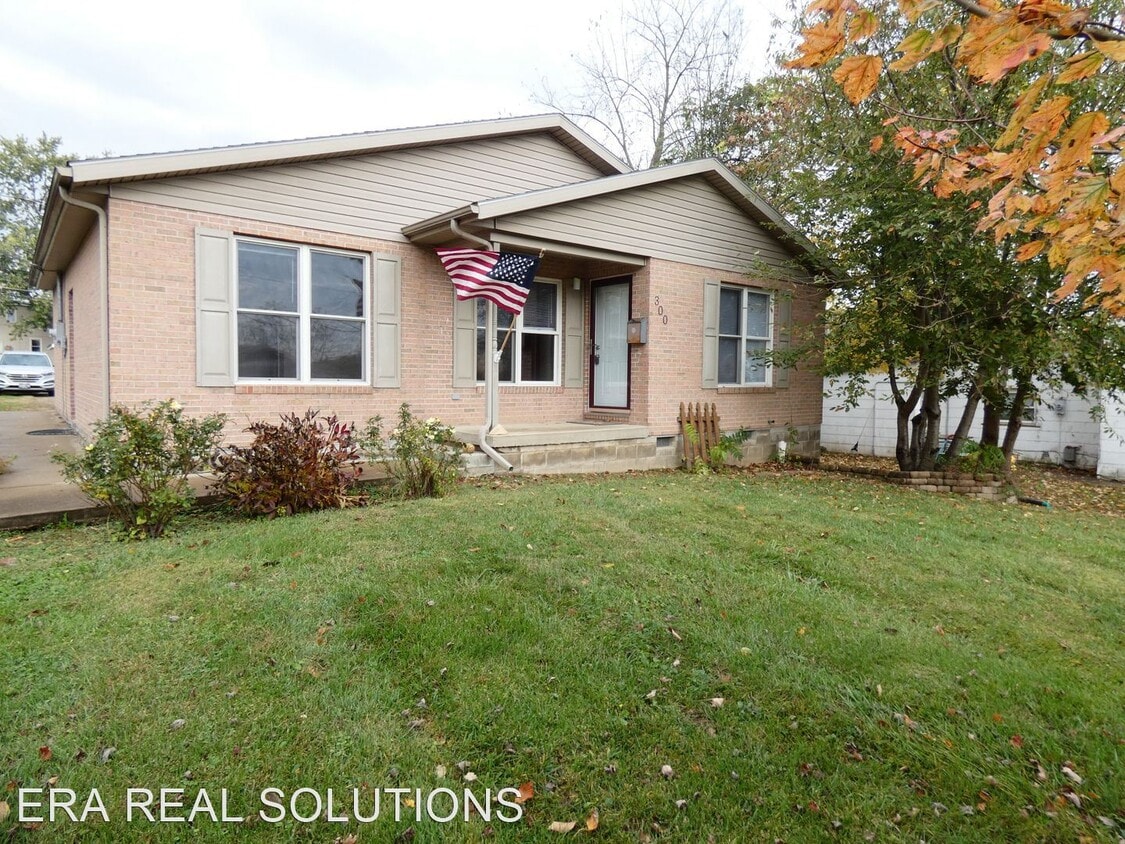 300 E Walnut St, Hillsboro, OH 45133 House Rental in Hillsboro, OH