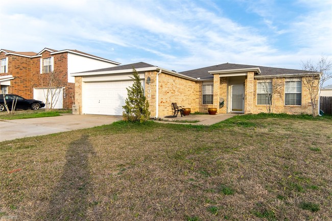 Building Photo - 4206 Rainlily St