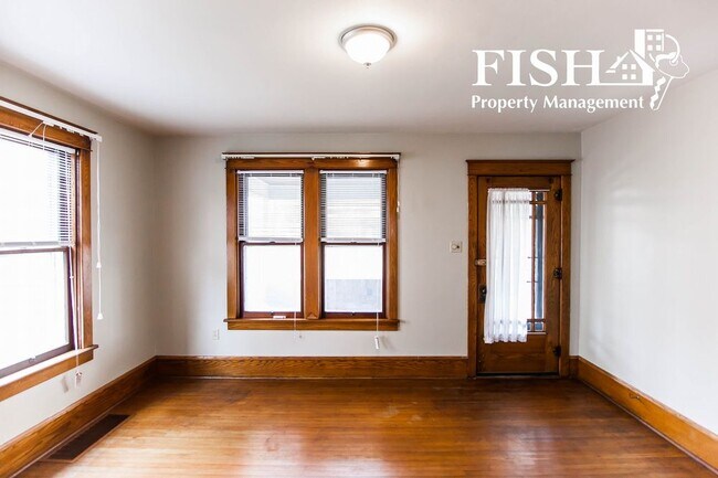 Building Photo - 1207 Packer St