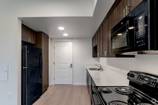 Interior Photo - Sango Court