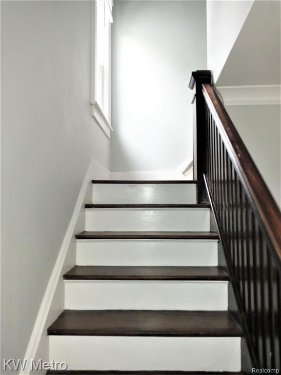 817 W Eleven Mile Rd, Royal Oak, MI 48067 House Rental in Royal Oak, MI