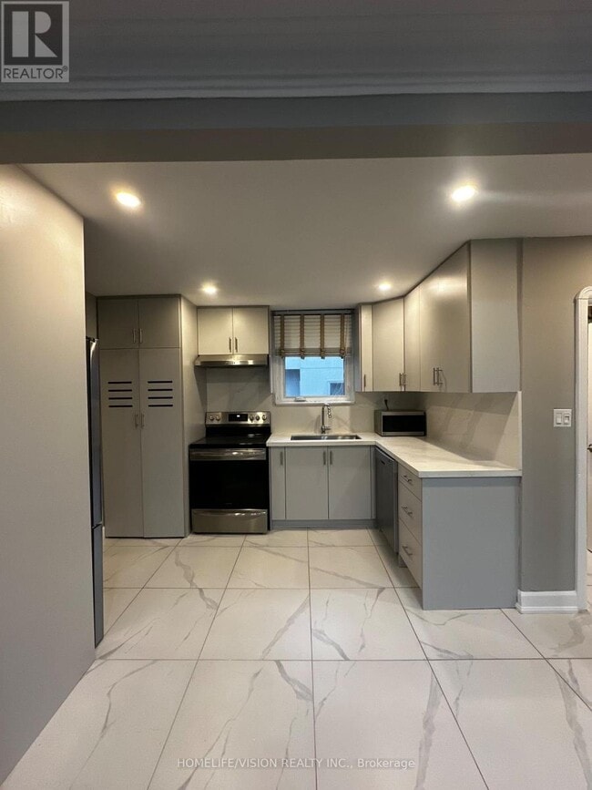 Building Photo - 238 Glebemount Ave