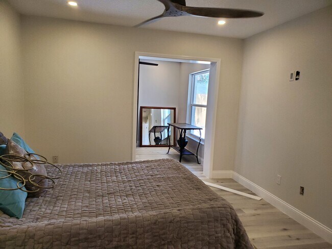 Foto del edificio - 737 31st Ave N