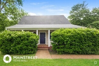 Building Photo - 2820 Maple Cir