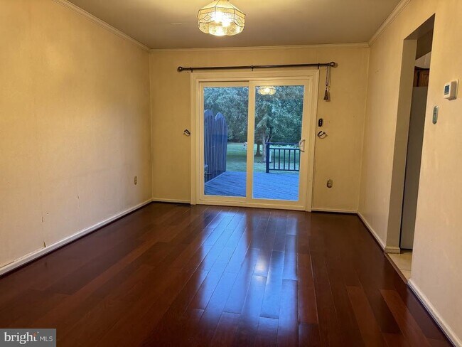 Foto del edificio - 2513 Wellington Way