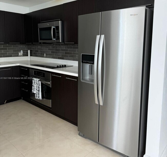 Foto del edificio - 90 SW 3rd St