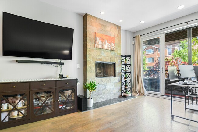 Foto del edificio - 1248 N Cleaver St