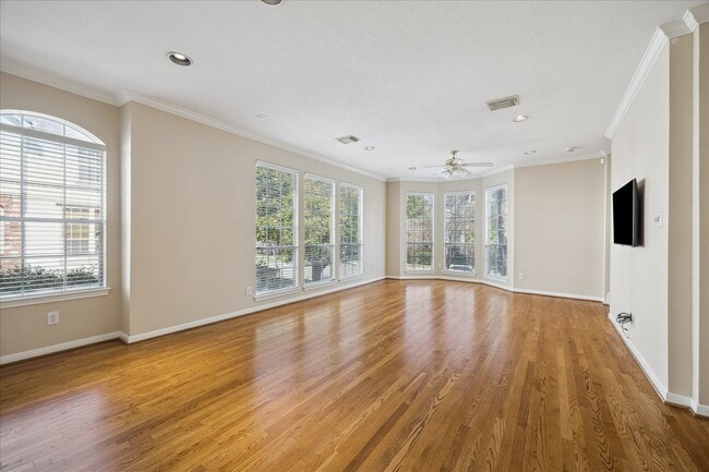 Foto del edificio - 2626 Commonwealth St