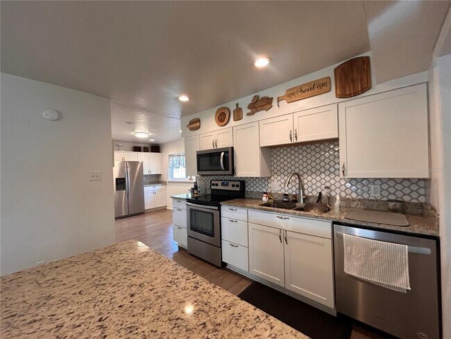 Foto del edificio - 16633 NW 173rd Terrace