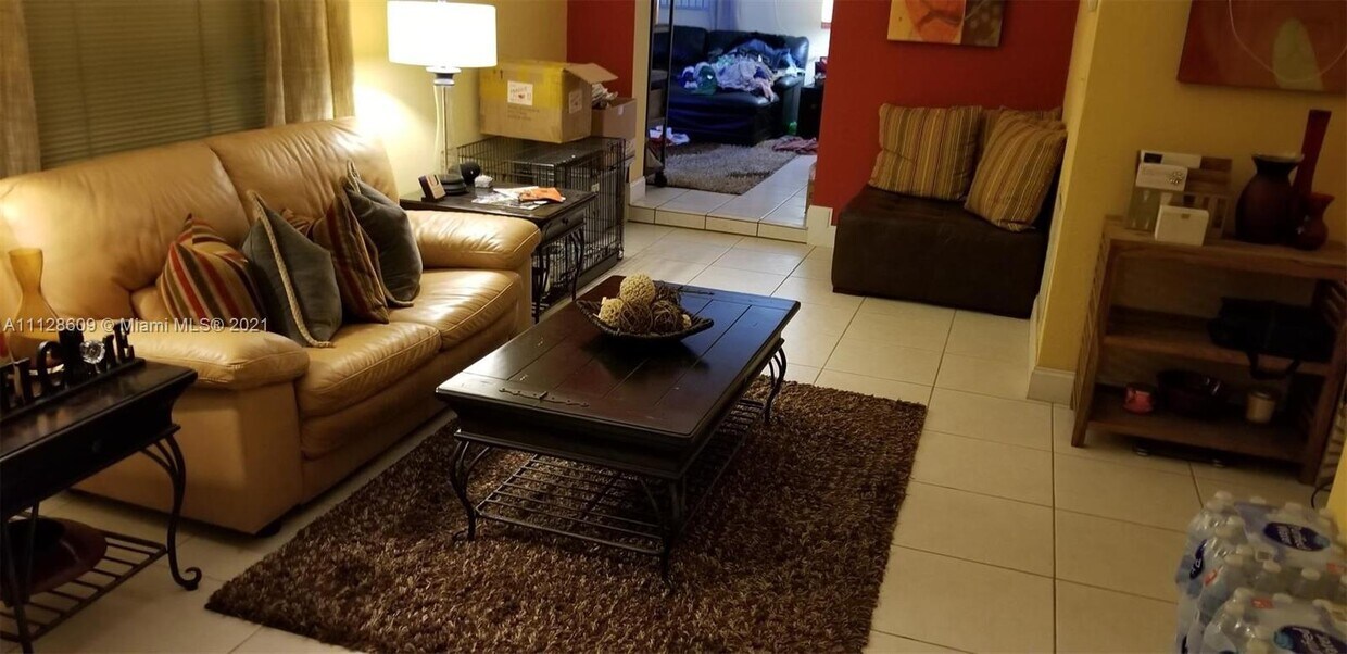 Foto del edificio - 14681 Polk St