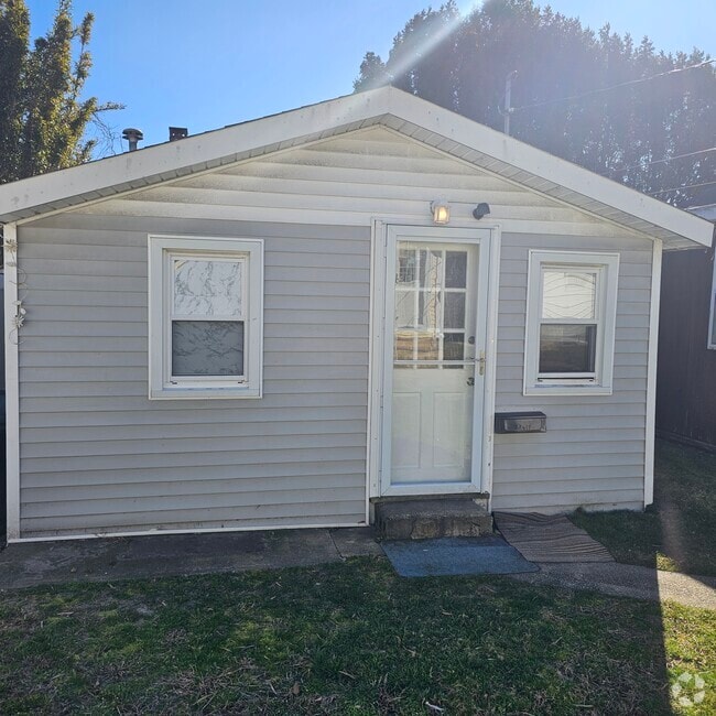 1 Bedroom Apartments For Rent in Lake Como NJ 2 Rentals