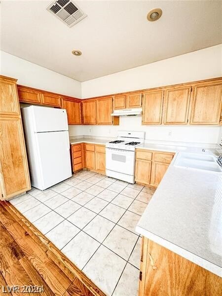 Foto del edificio - 3322 Lark Bunting St