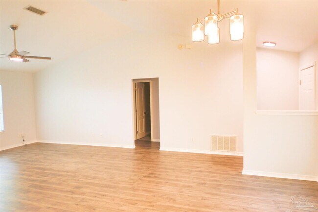 Building Photo - 8943 Gristmill Way