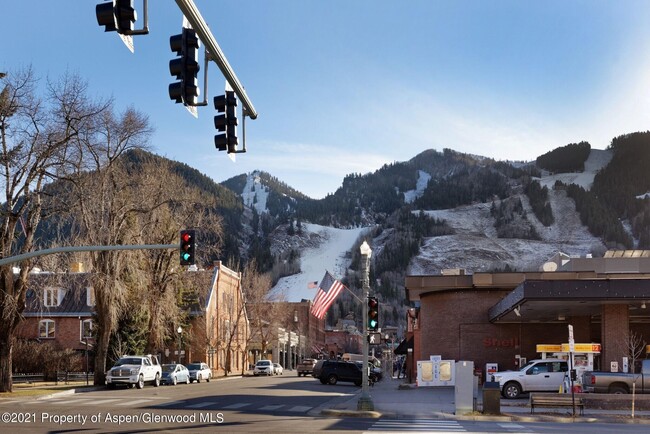 Foto del edificio - Aspen's Long-Term Rental on Main Street