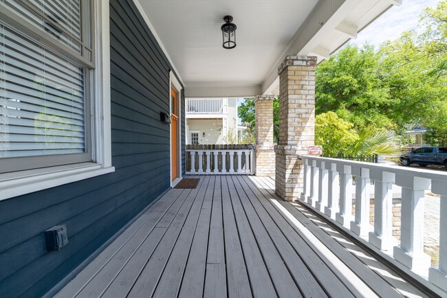 Foto del edificio - 1842 Hubbard St