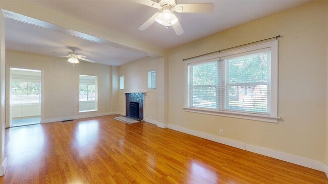 Building Photo - 7030 Clayton Rd