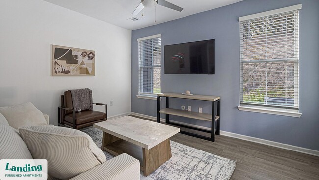 Building Photo - 2800 Milan Ct