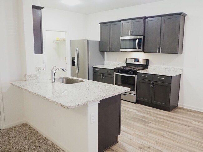 Building Photo - 13832 Musselshell Dr