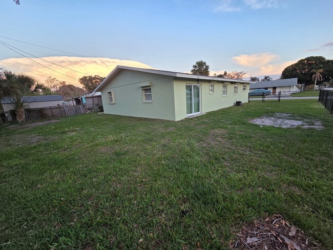 Foto del edificio - 400 Count St