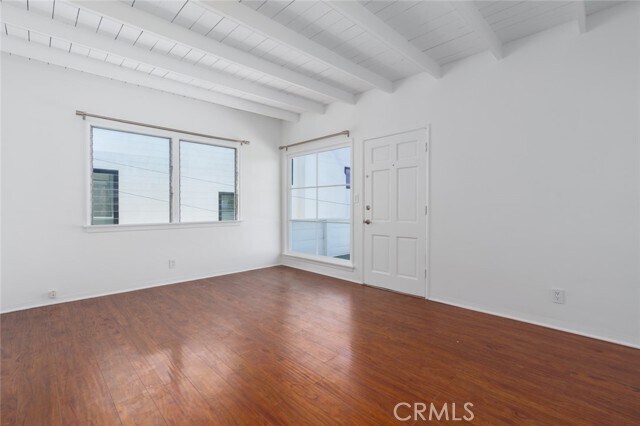 Building Photo - 415 1/2-722 Narcissus Ave