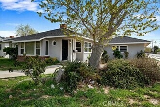 Building Photo - 45002 Kingtree Ave