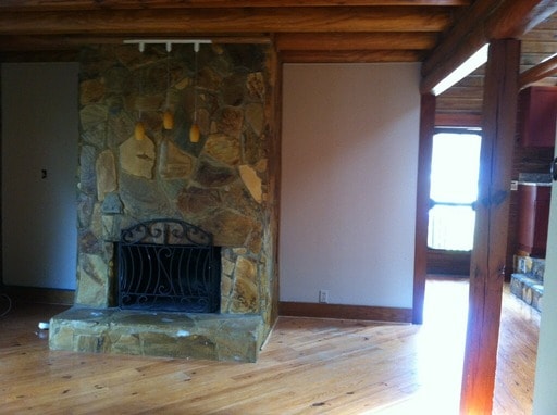 Building Photo - 4222 Flynn Dr