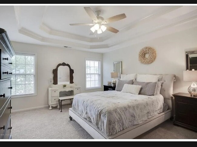 Building Photo - 16918 Bowline View Trail