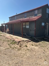 Building Photo - 585 S Roosevelt Rd U