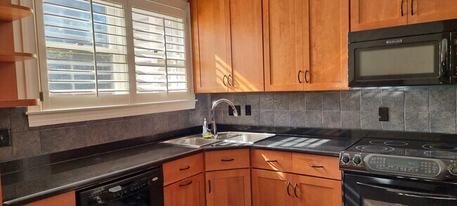 Foto del edificio - 9706 Whitley Park Pl
