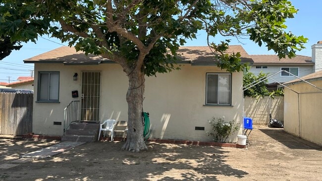 Photo - 4-22024 S Main St House