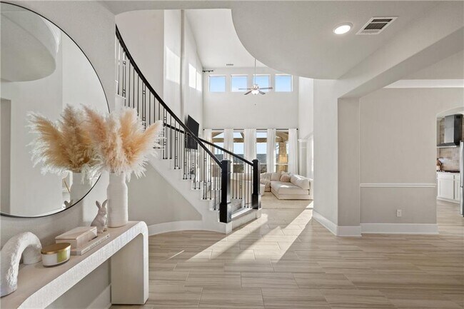 Foto del edificio - 2610 Sunset Vista Cir