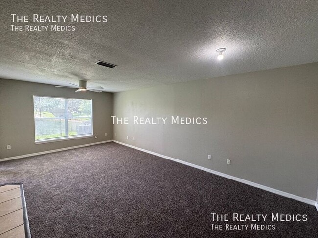 Building Photo - 2793 Club Cortile Cir