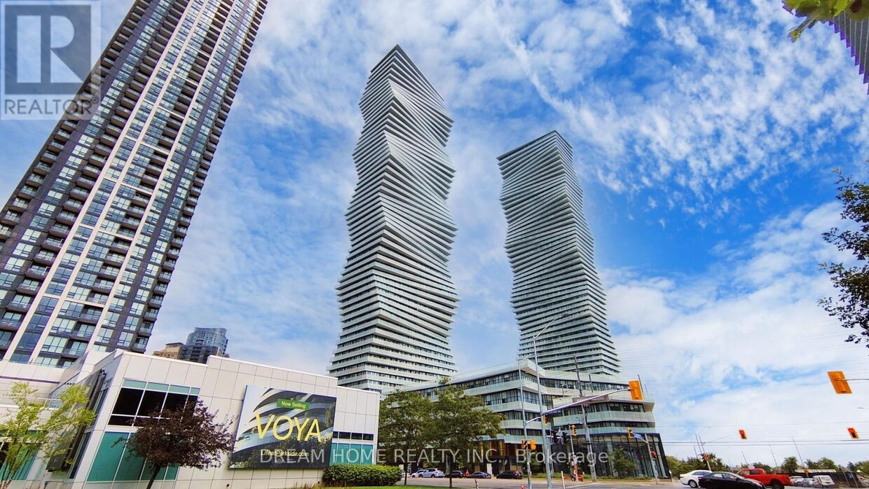 Photo principale - 3900-3900 Confederation Pkwy