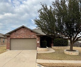 Building Photo - 193 Blossom Vly Strm