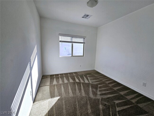 Building Photo - 846 Star Estates Ave