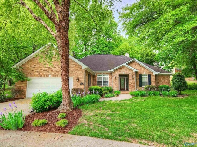 Building Photo - 93 Fernbrook Ct
