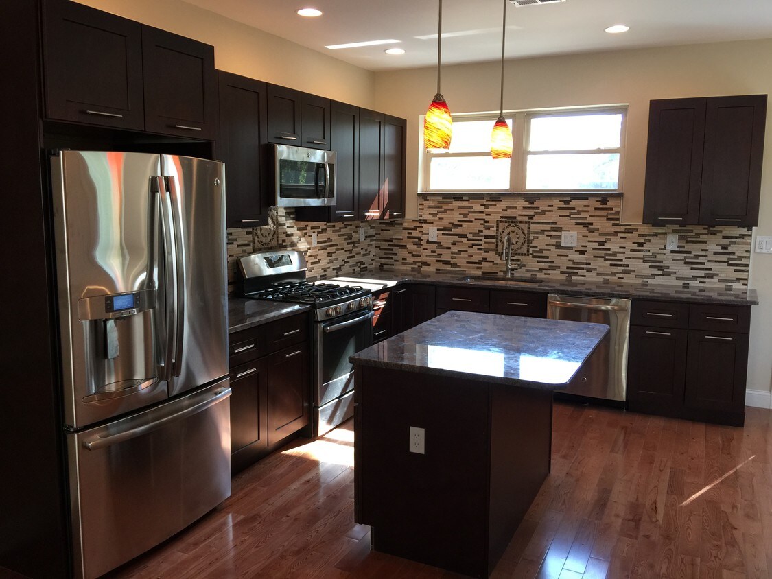 110 E Phil Ellena St, Philadelphia, PA 19119 Townhome Rentals in