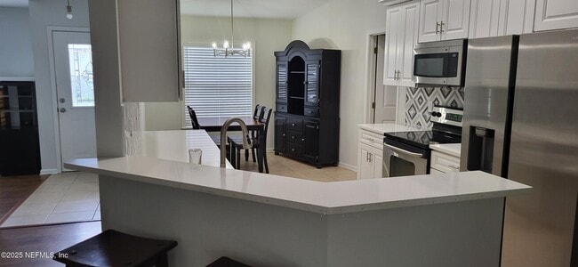 Building Photo - 2029 Merced Ct