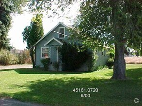 Building Photo - 12208 E Boone Ave
