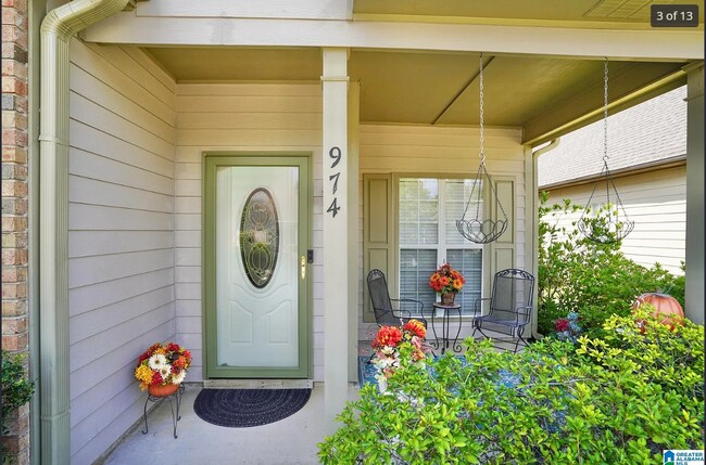 Foto del edificio - 974 Savannah Ln