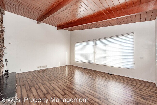 Foto del edificio - 3 br, 3 bath House - 4251 Alta Mira Drive