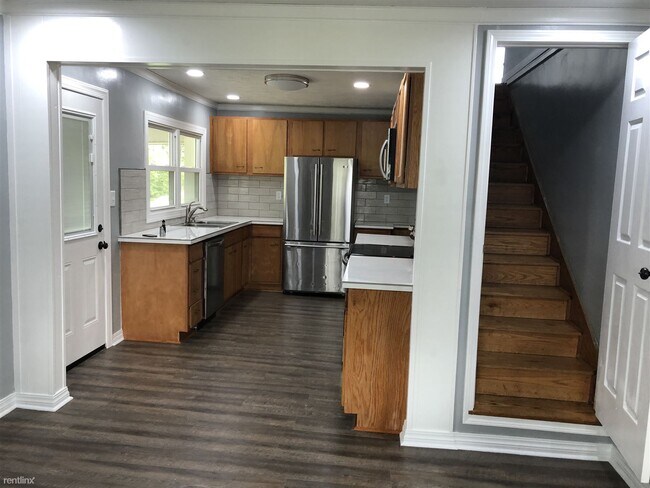 Building Photo - 4 br, 3 bath House - 1731 Poplar Street