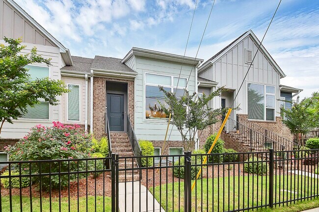 Photo - 2231 Statesville Ave Townhome