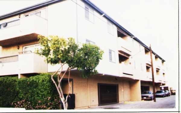 Foto del edificio - 430 Gaviota Ave