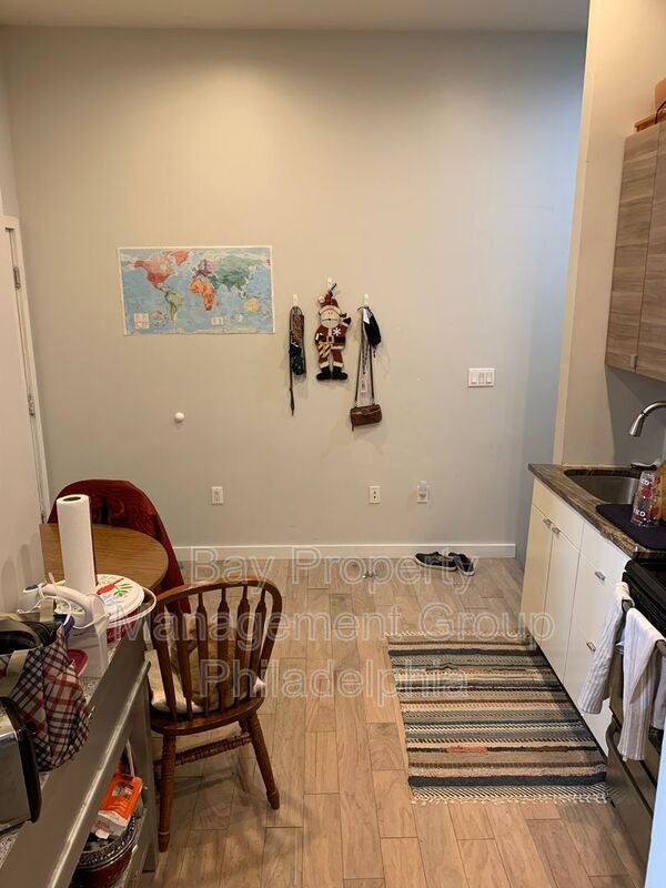 Building Photo - 1324 N 15th St
