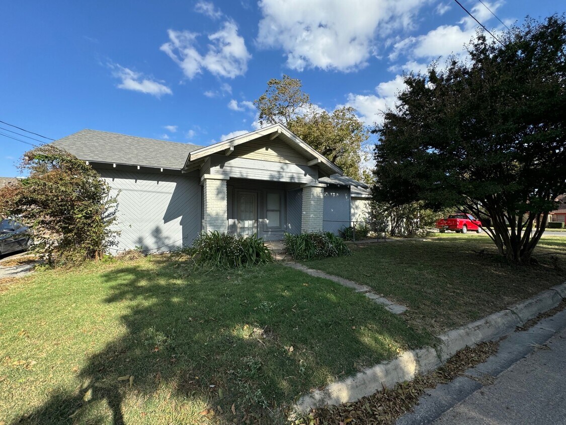 Foto principal - 683 W Tarleton St